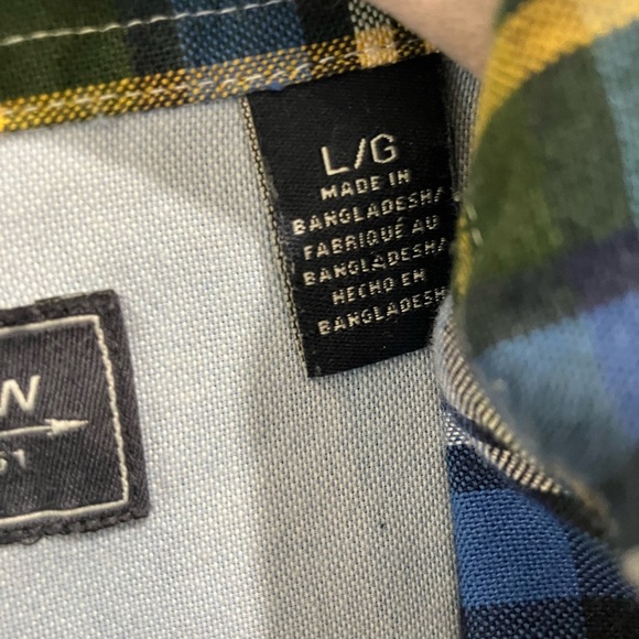 Men’s size large Arrow Plaid Button-Up Shirt cotton blend - Picture 3 of 14